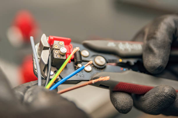 Best Electrician Near Me  in Crest View Heights, NY